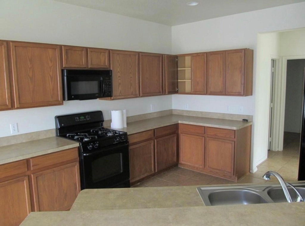 3310 Jib Court - Photo 14