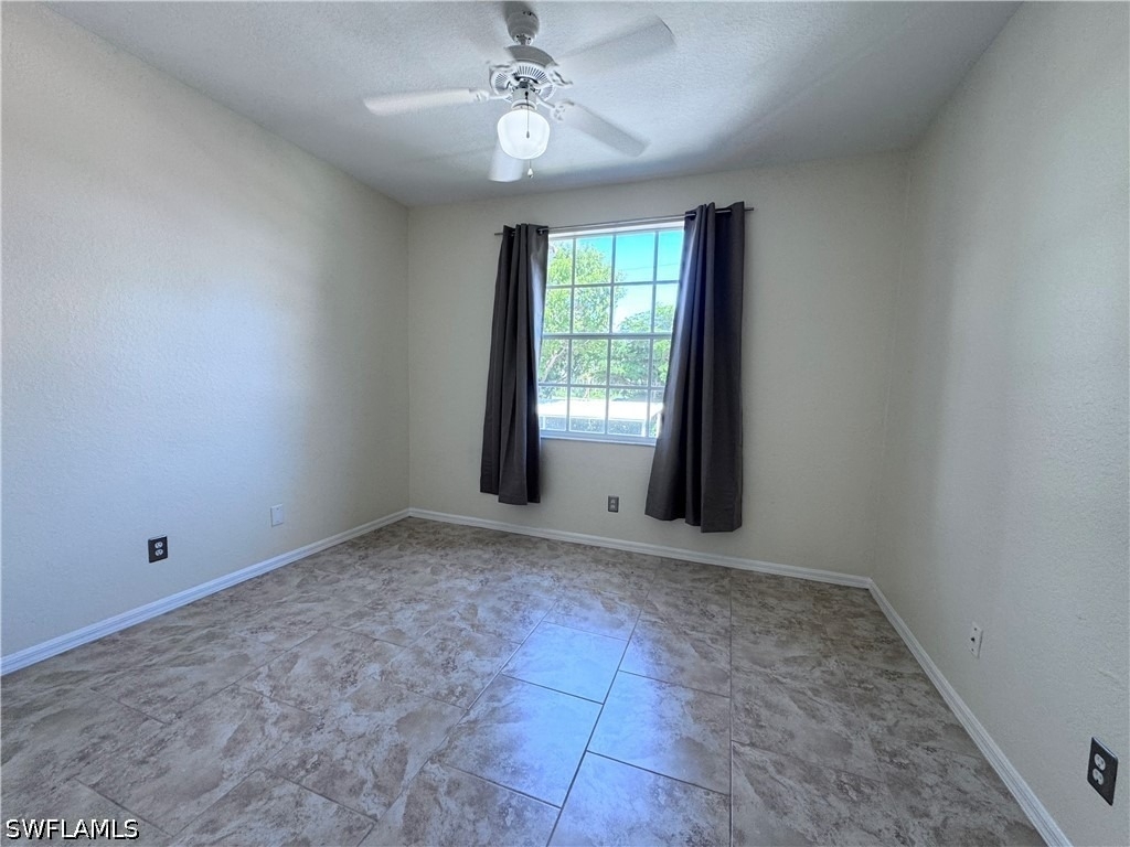 4720 Saint Croix Lane - Photo 10