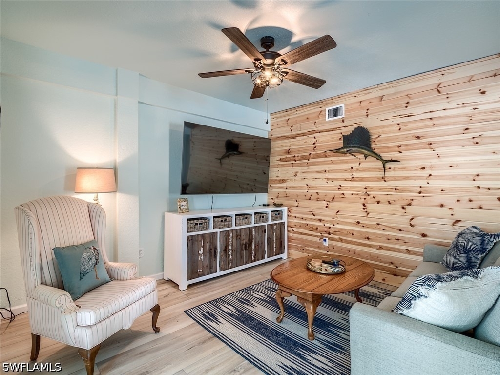 6020 Cypress Lane - Photo 19