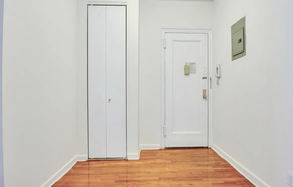 121 Madison Avenue - Photo 6