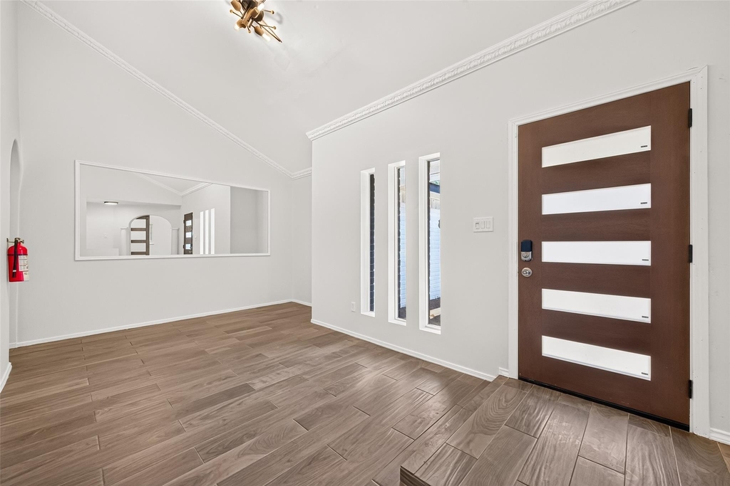 1002 Kenforest Drive - Photo 16