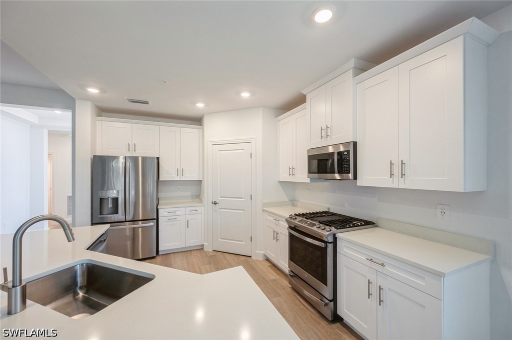 16907 Fairgrove Way - Photo 4