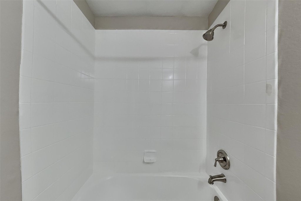 11409 Ryan Court - Photo 13