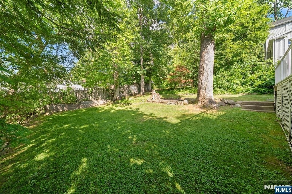 26 W Lawn - Photo 25