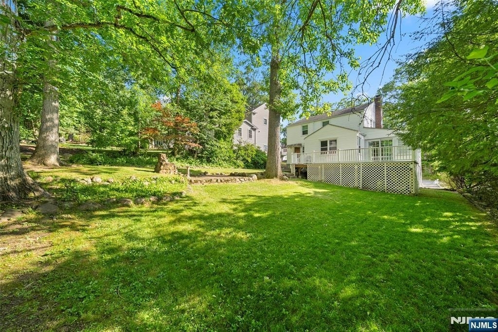 26 W Lawn - Photo 26