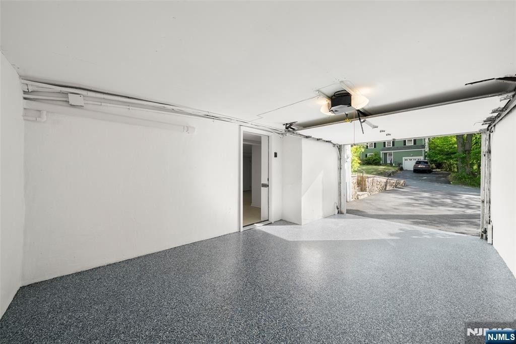 26 W Lawn - Photo 23
