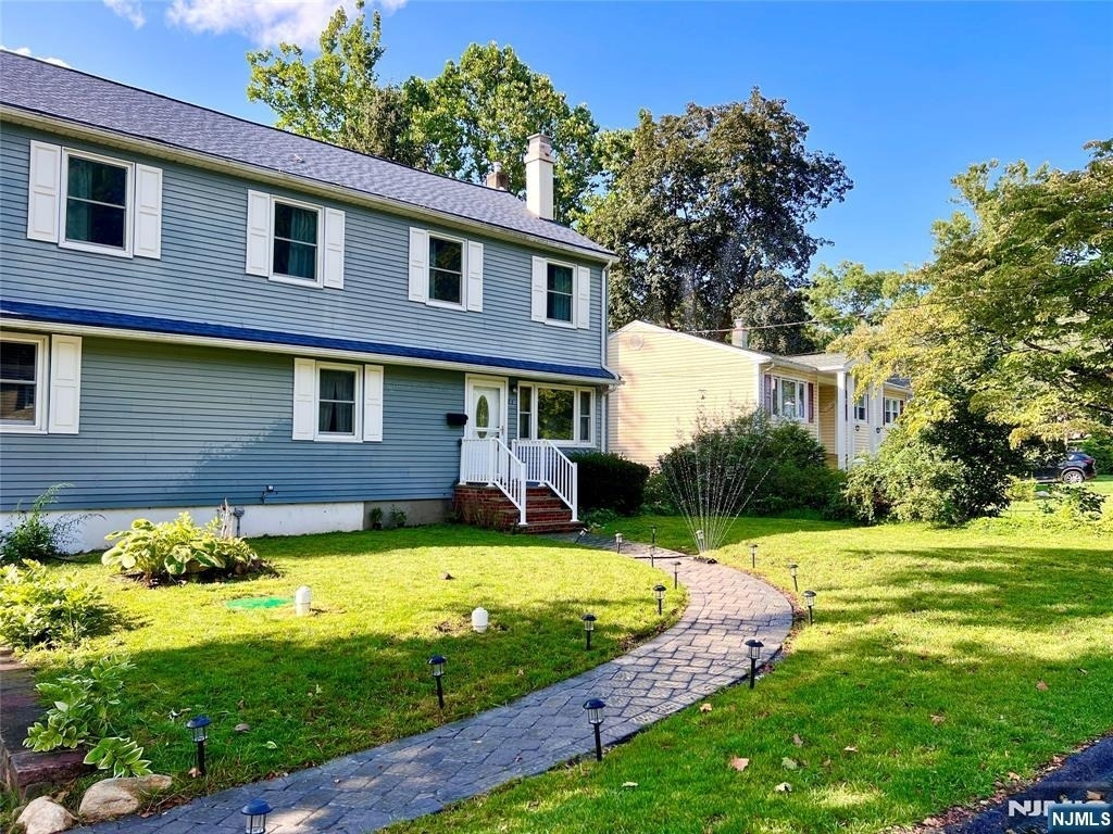 85 Lakeshore - Photo 17