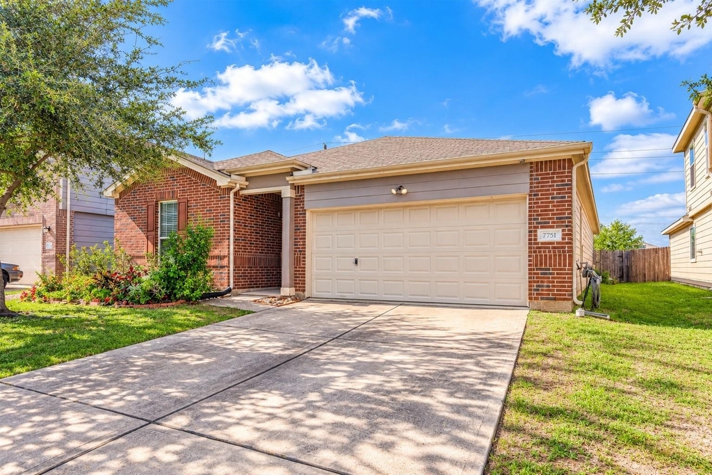 7751 Shavano Lane - Photo 3