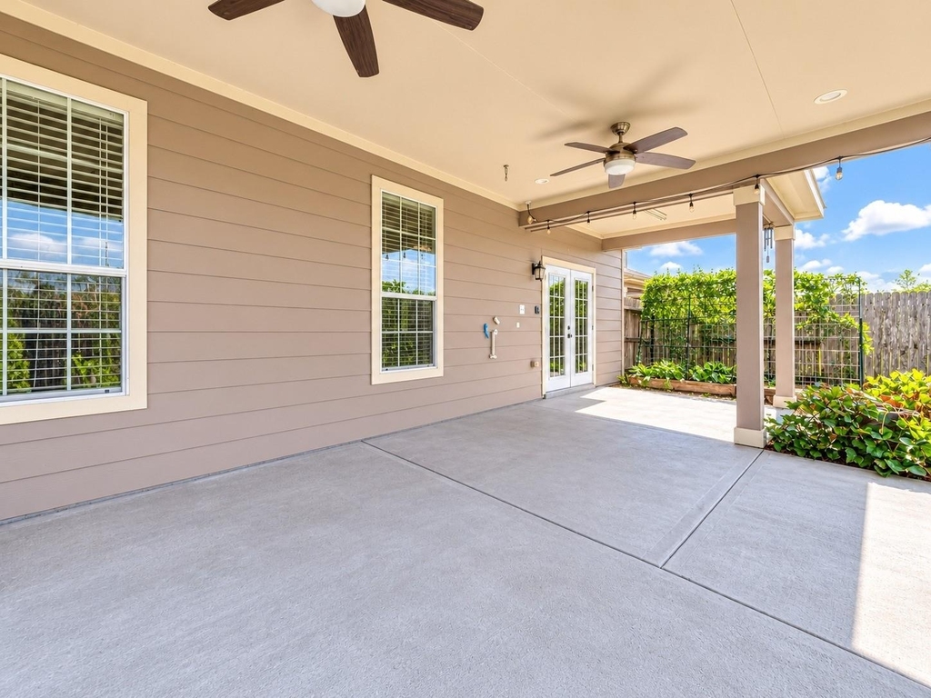 7751 Shavano Lane - Photo 32