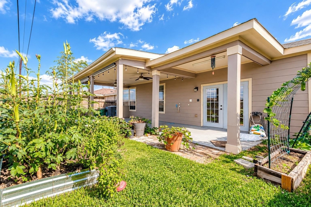 7751 Shavano Lane - Photo 35