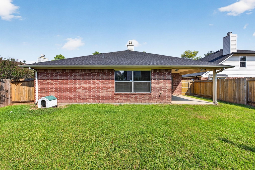 20531 Newfalls Court - Photo 32