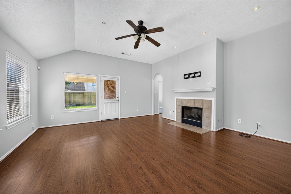 20531 Newfalls Court - Photo 12