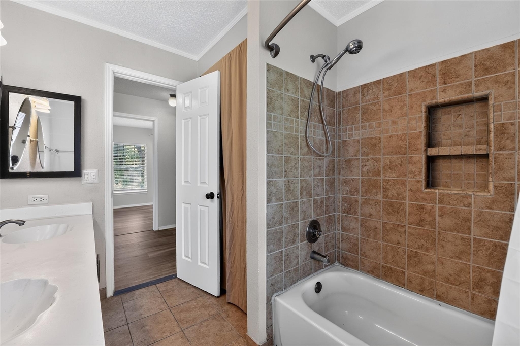 3423 Green Fields Drive - Photo 28