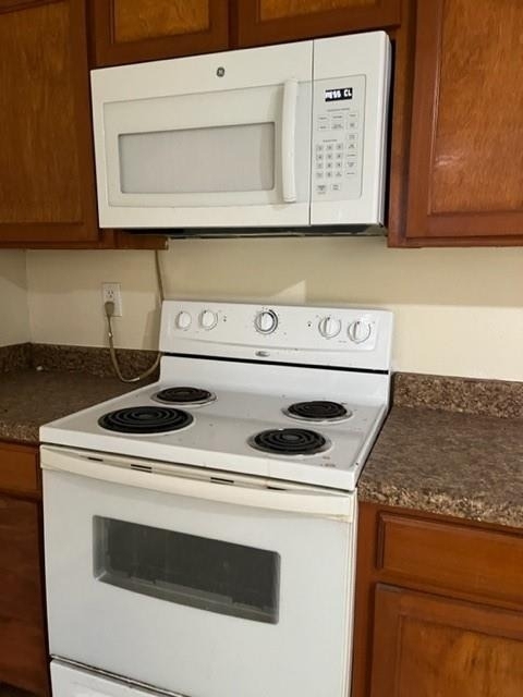 1614 Ryon Street - Photo 4