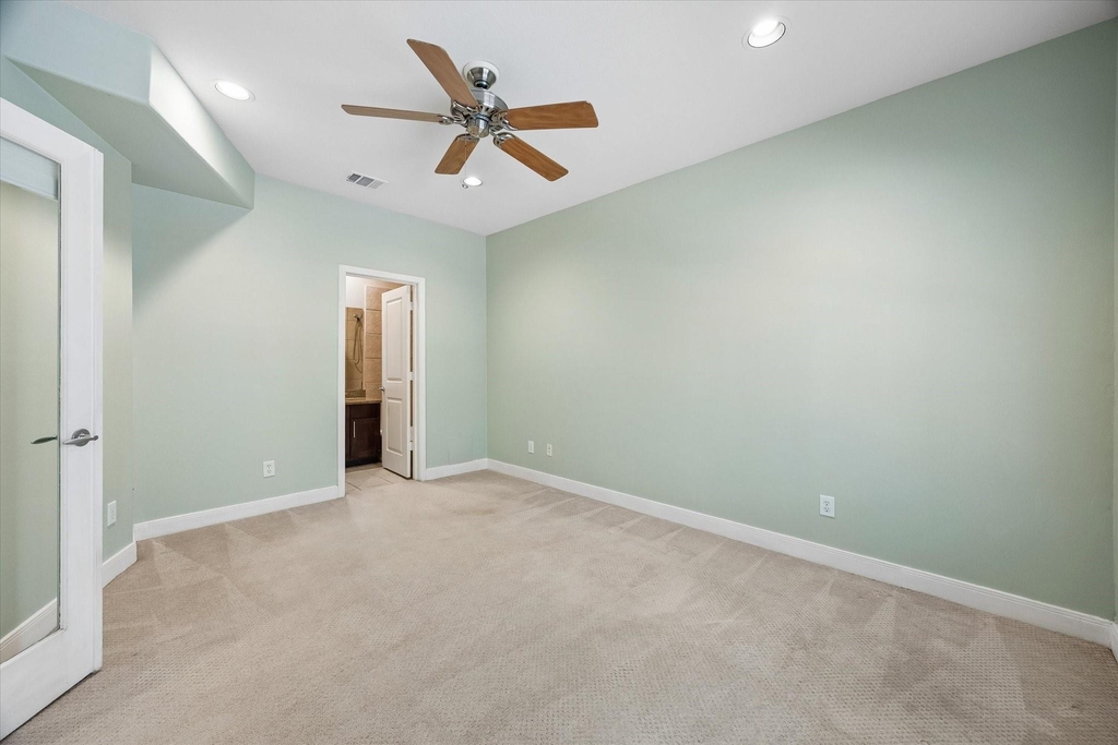1912 Woodbury Street - Photo 13