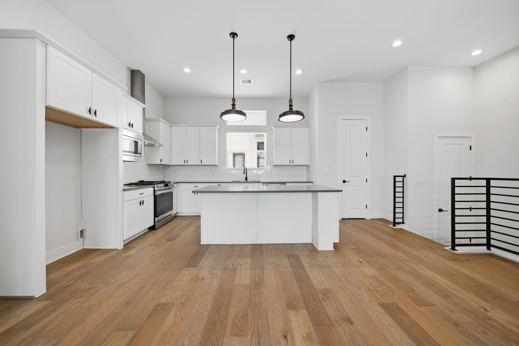 332 Eastwood Street - Photo 8