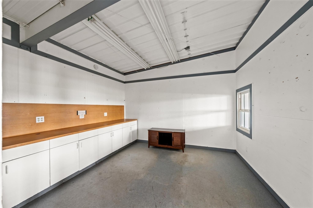 28922 Fm 2920 - Photo 7