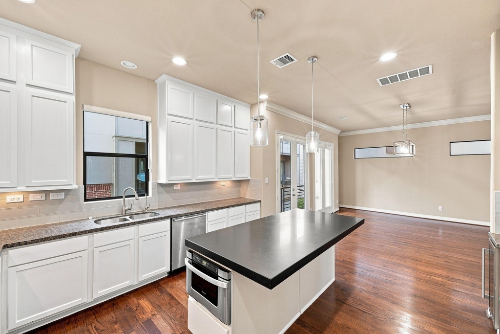 2422 Langston Street - Photo 14