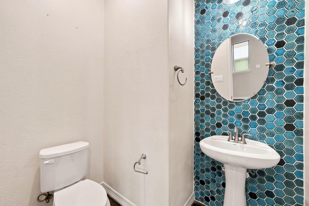 2422 Langston Street - Photo 44