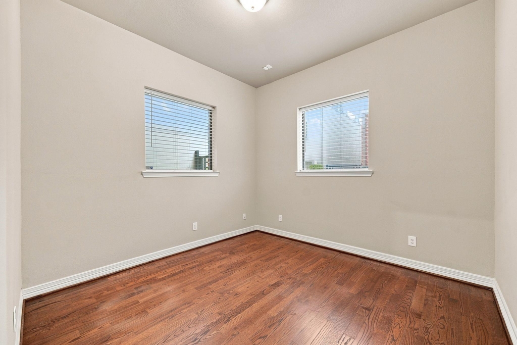 2422 Langston Street - Photo 10