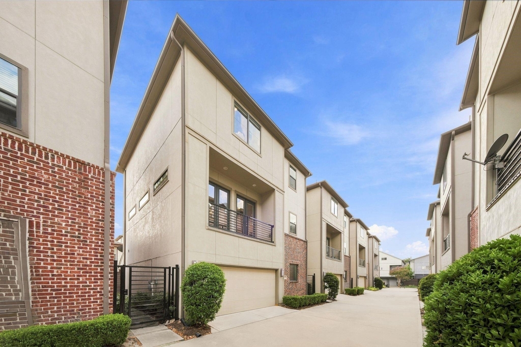 2422 Langston Street - Photo 1