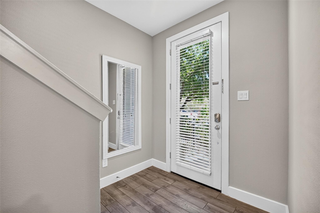 312 Palmer Street - Photo 5