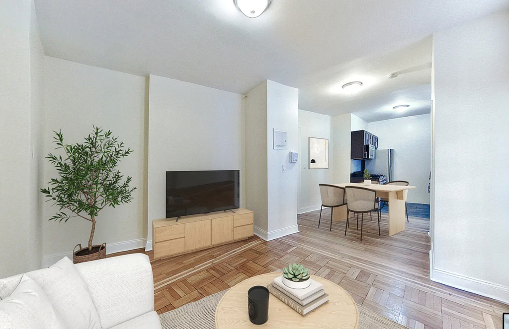W 11th & Waverly Pl - Photo 1