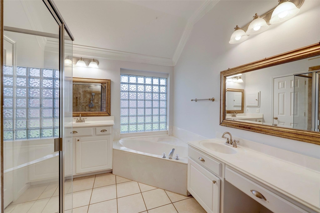 8903 Aberdeen Park Drive - Photo 10