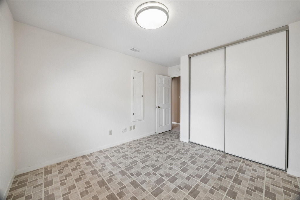 12827 Sandri Lane - Photo 16