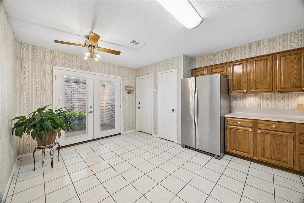 12827 Sandri Lane - Photo 10