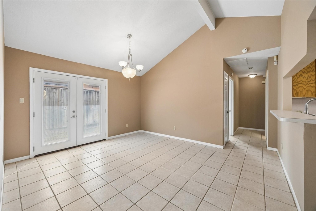 12827 Sandri Lane - Photo 5