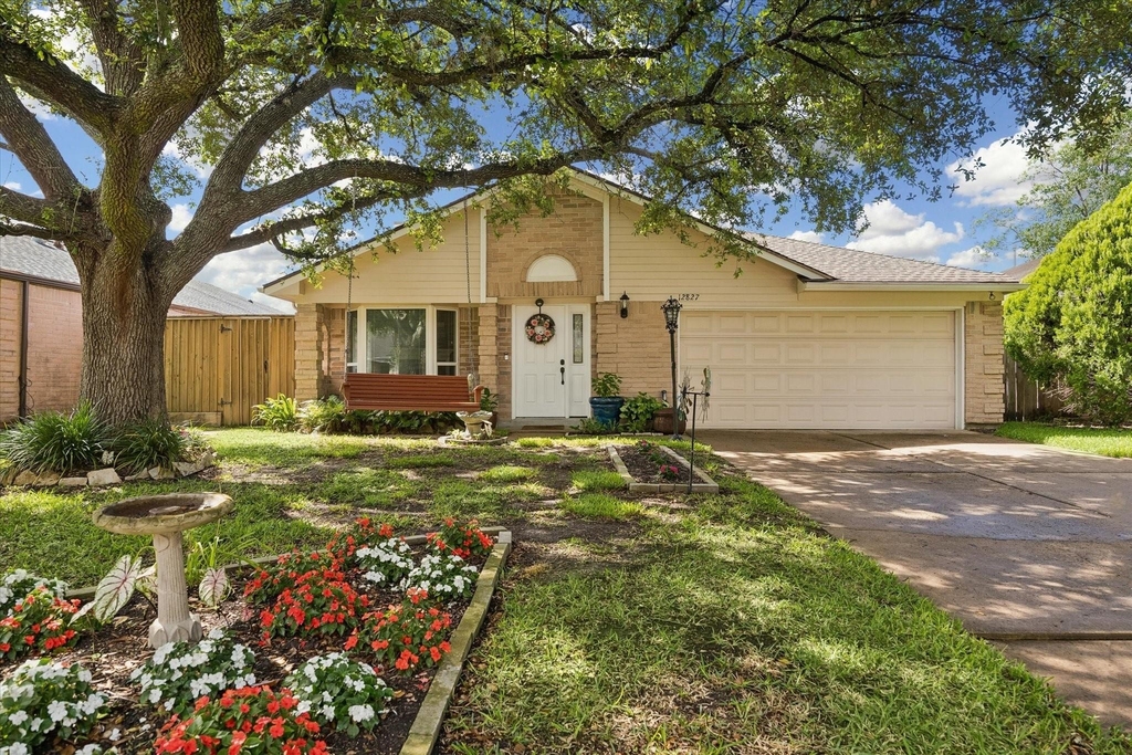 12827 Sandri Lane - Photo 0