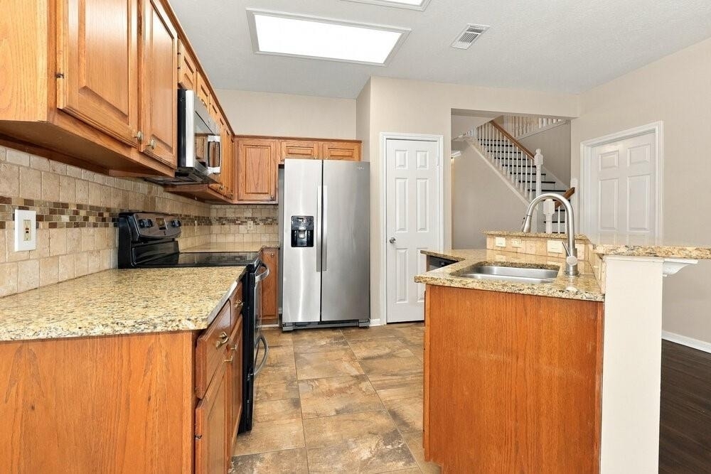 7531 Almond Springs Drive - Photo 4