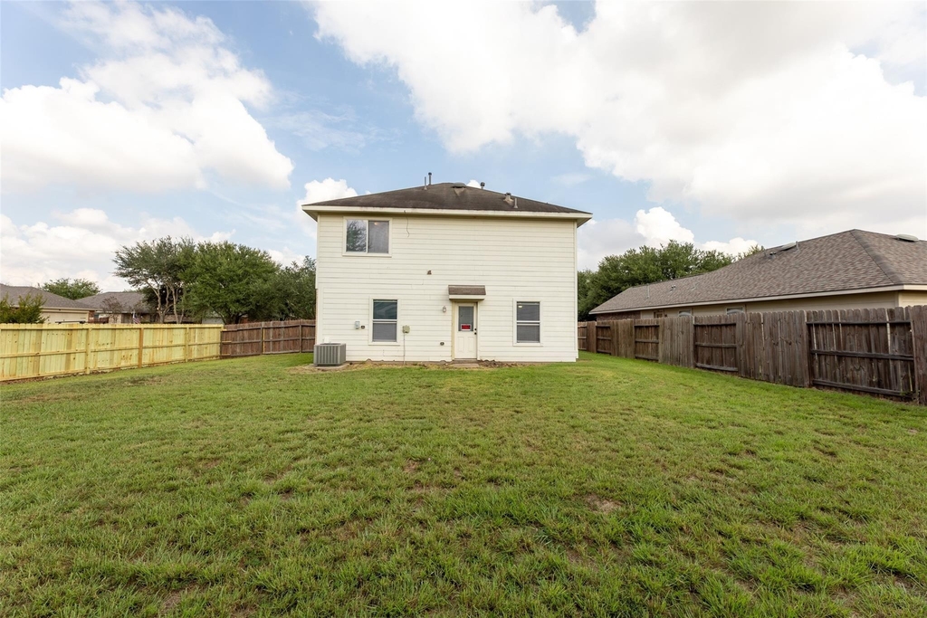 1931 Blossom Breeze Lane - Photo 4