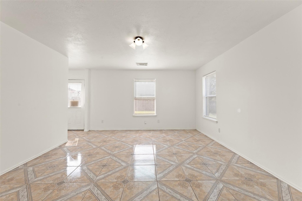 1931 Blossom Breeze Lane - Photo 13