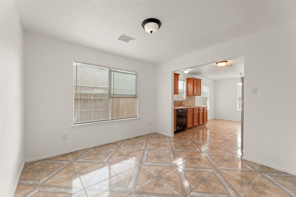 1931 Blossom Breeze Lane - Photo 9