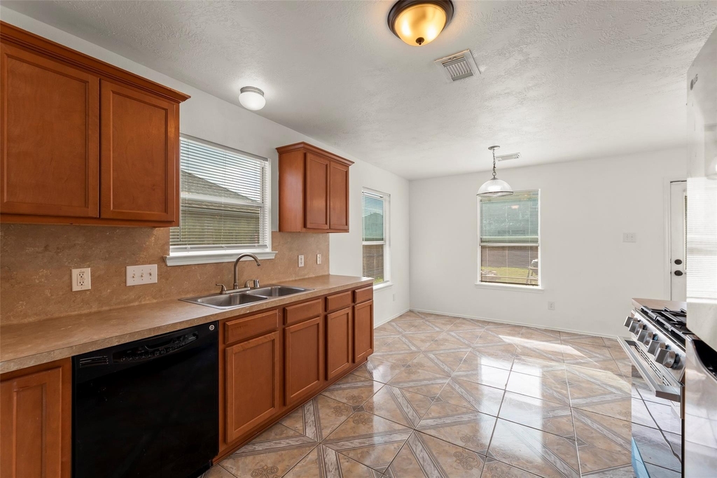 1931 Blossom Breeze Lane - Photo 8