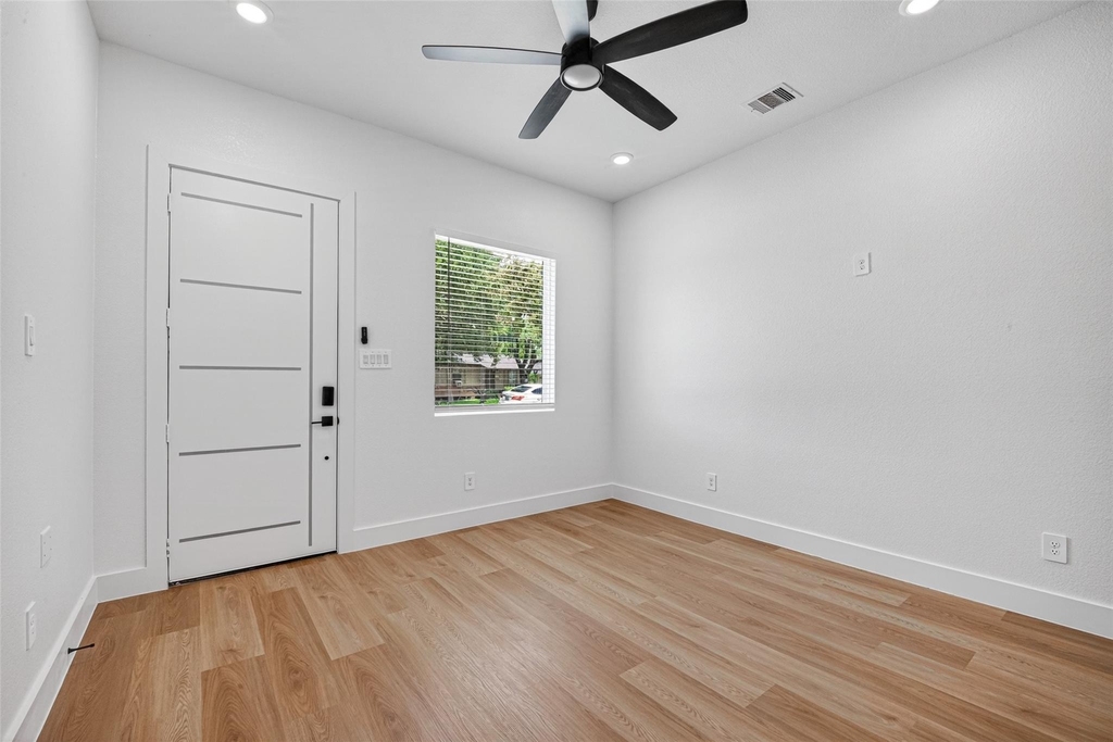 7836 Nashville St Unit B Street - Photo 20