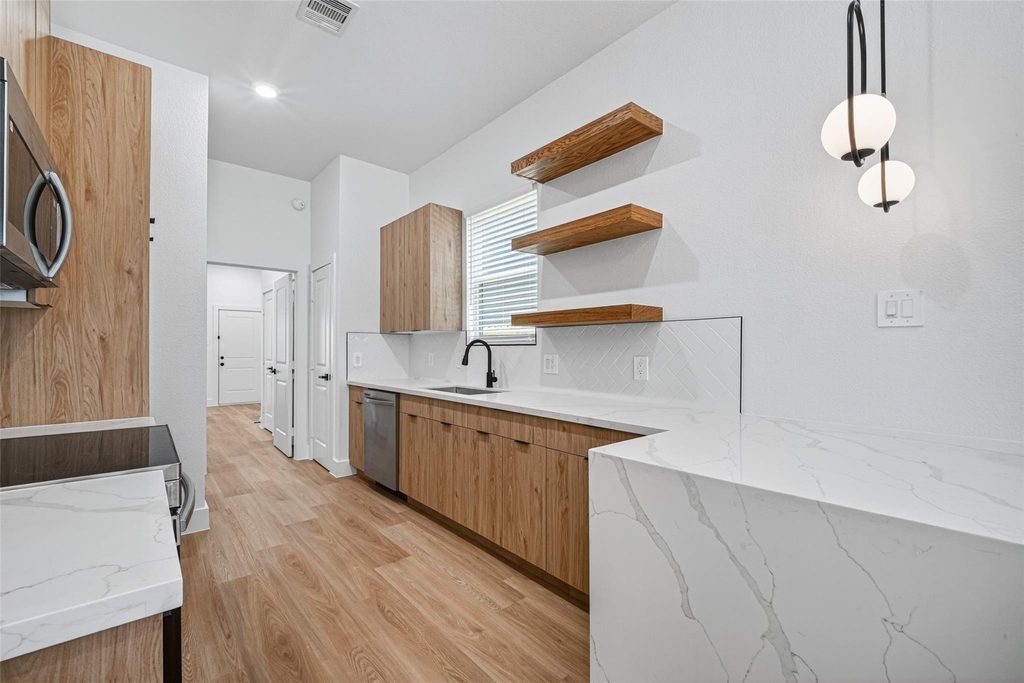 7836 Nashville St Unit B Street - Photo 23
