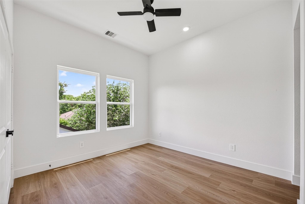 7836 Nashville St Unit B Street - Photo 18