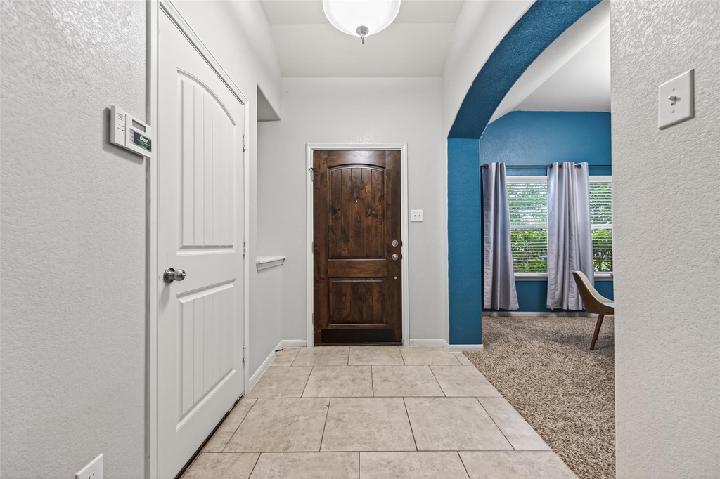 5435 Nero Lake Drive - Photo 4