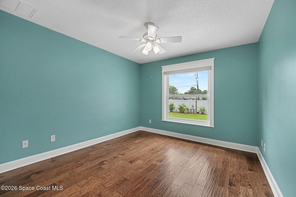 2553 Christopher Drive - Photo 12
