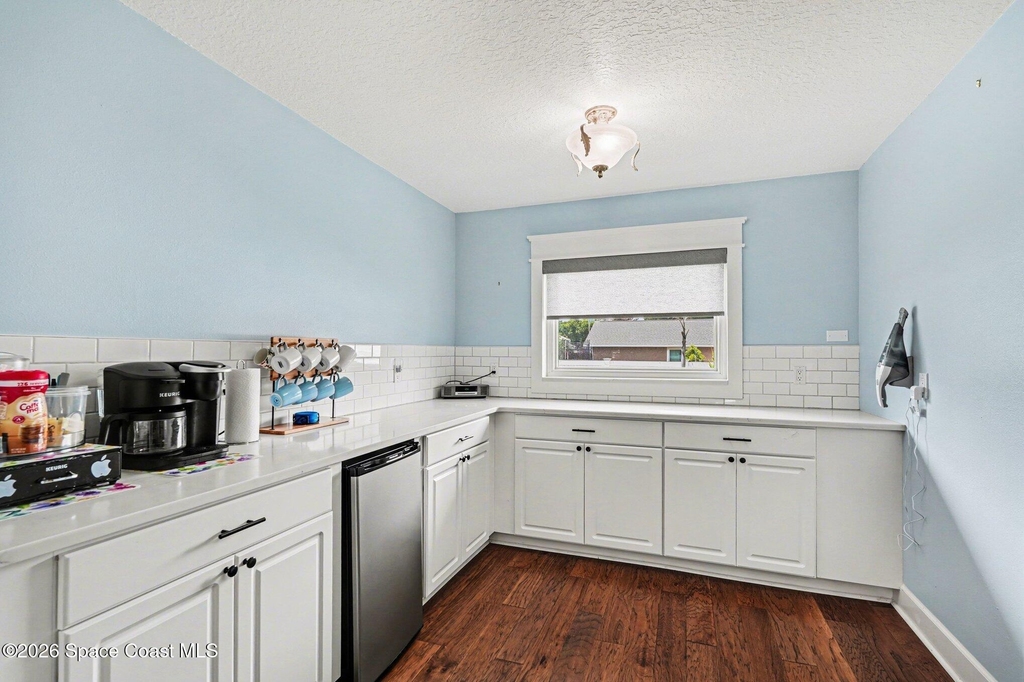 2553 Christopher Drive - Photo 19