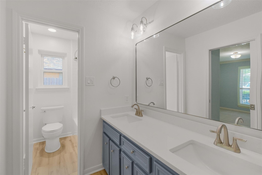 8851 Larston Street - Photo 39