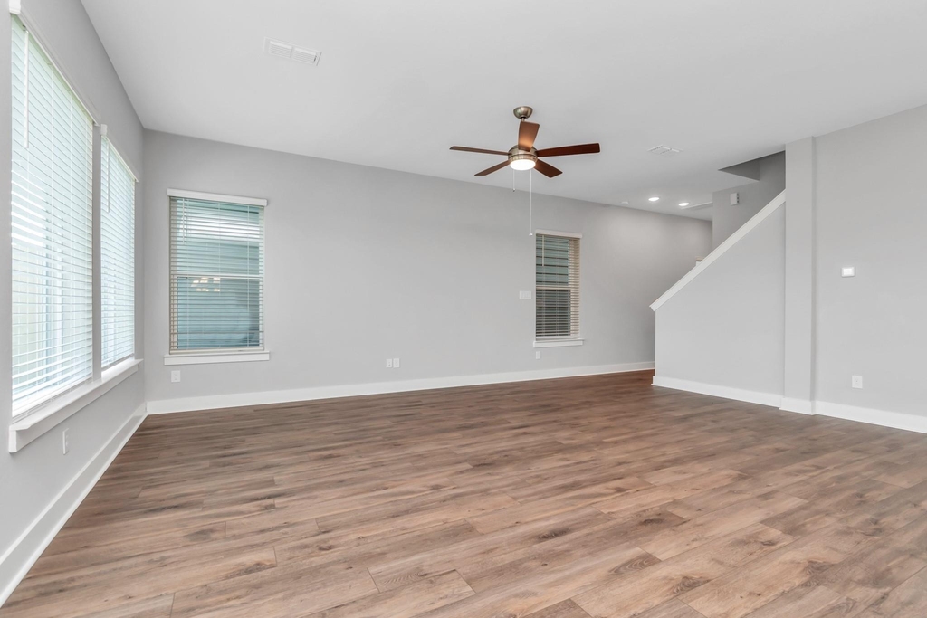 2733 Ruhman Fields Drive - Photo 14