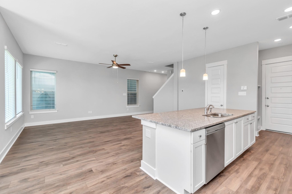 2733 Ruhman Fields Drive - Photo 7
