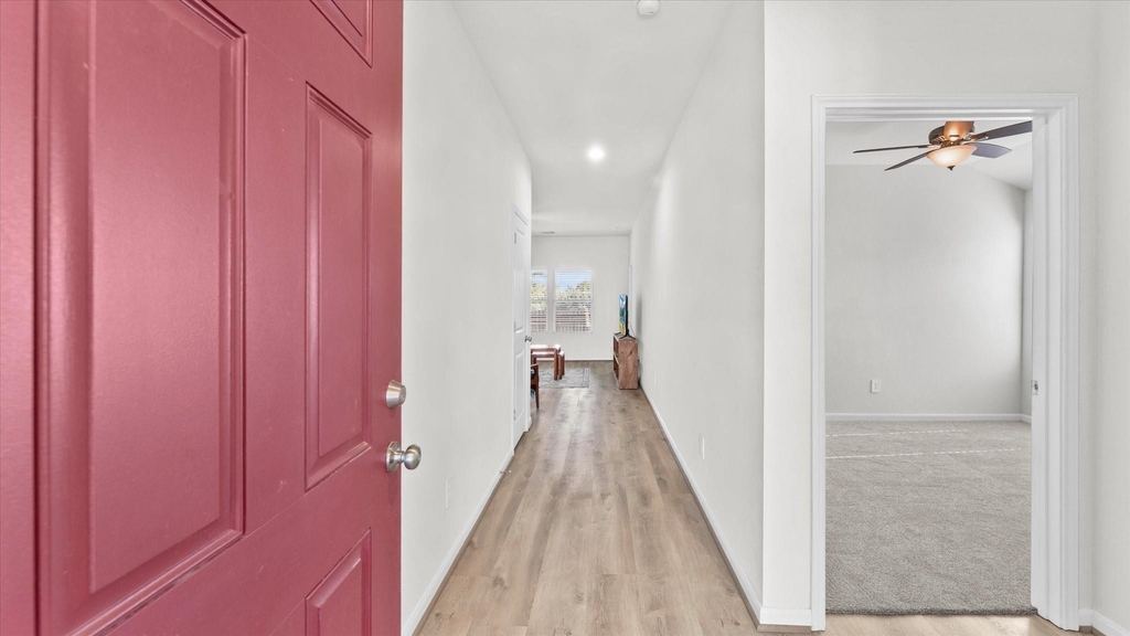 304 Del Monte Drive - Photo 5