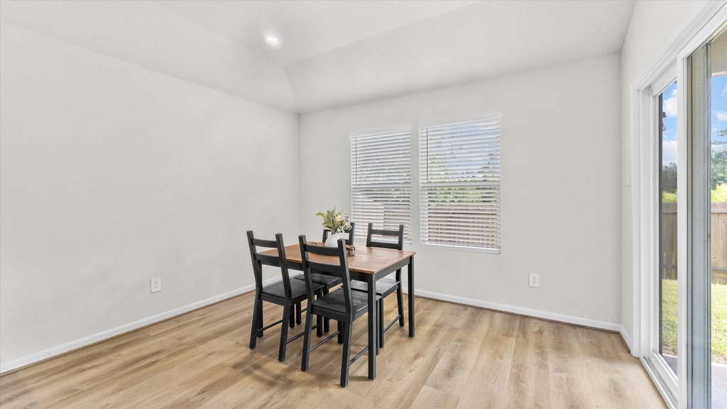 304 Del Monte Drive - Photo 19