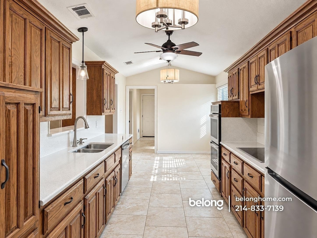 1406 North Trail Drive - Photo 13