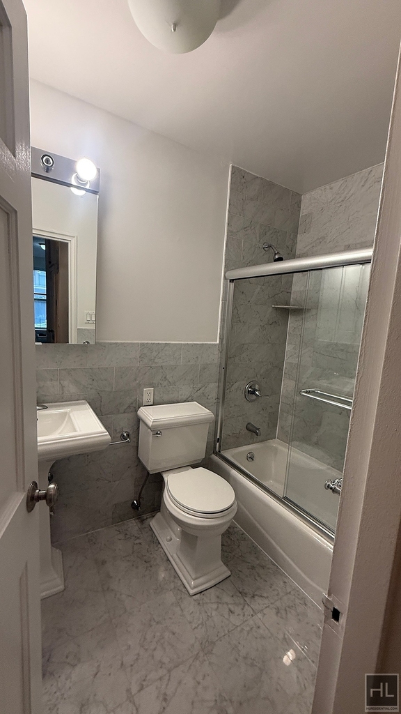 East 83 Street - Photo 2
